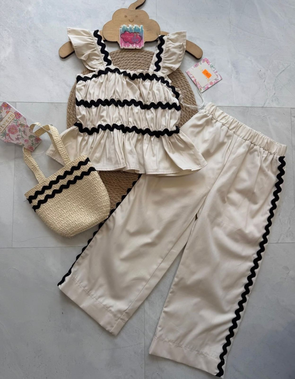 Set conjunto 2 piezas camisa blusa pantalon cartera beige niña