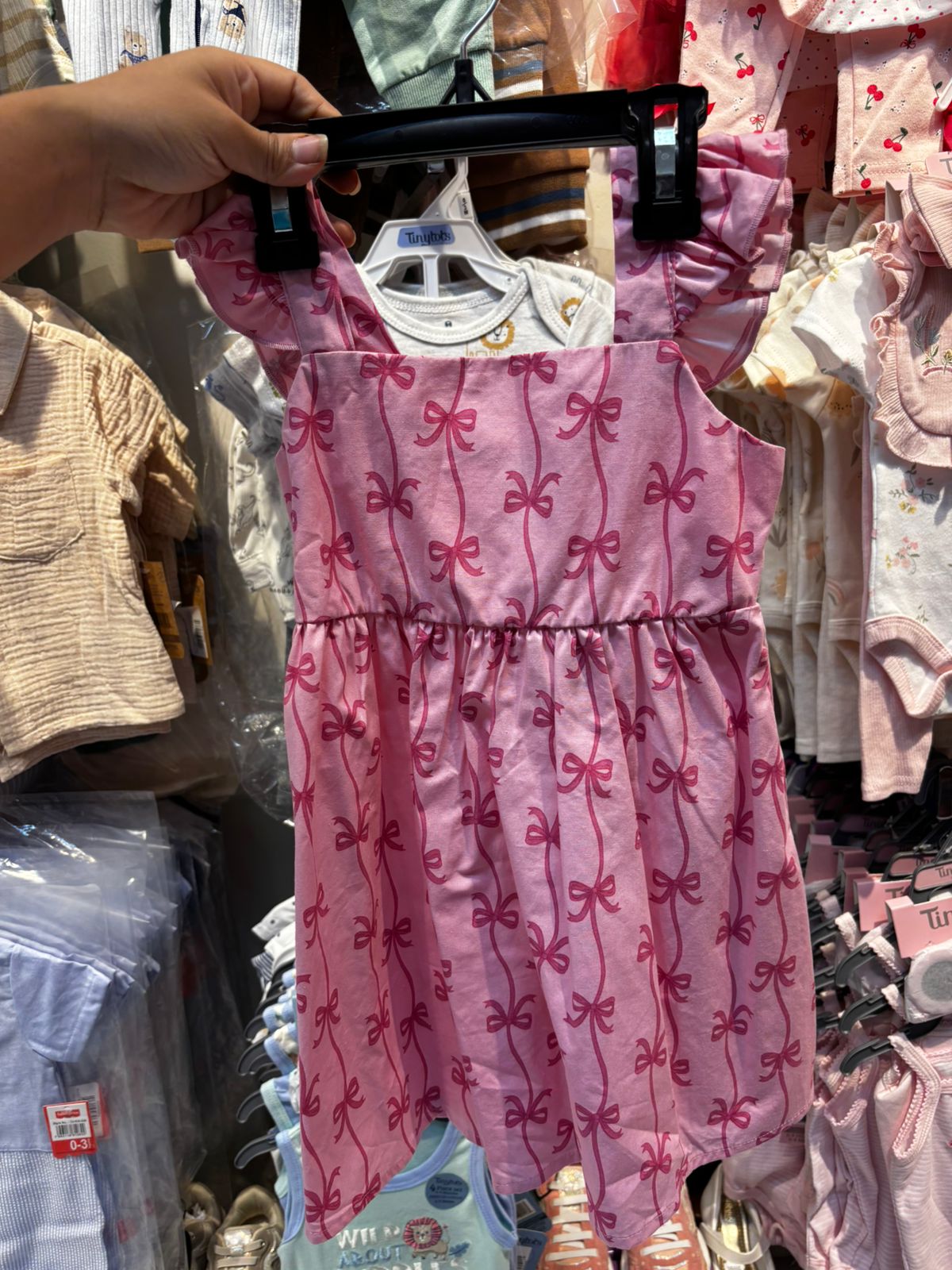Vestido rosado niña chongo