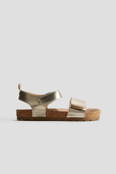 Sandalias doradas H&M niña