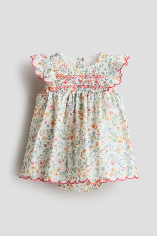 Vestido rosado floreado bebe niña H&M 1324941001004
