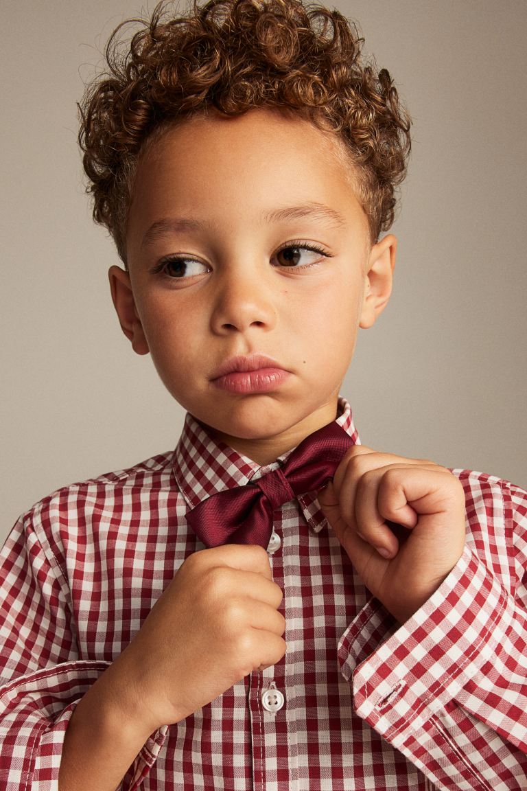 Set 4 piezas formal niño H&M corbatin camisa pantalon