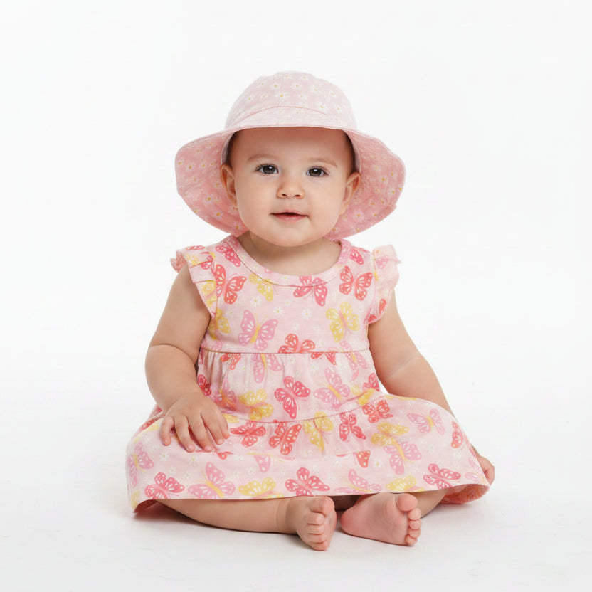 Set 3 piezas bebe niña gorro blanco vestido blanco floreado pantie blanco floreado Tinytots D94724TT