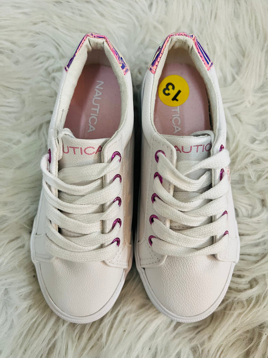 Tenis blancos náutica niña